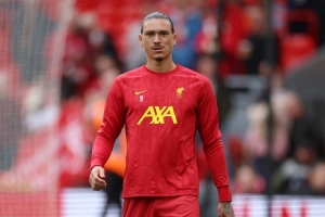 开云登录网址入口-TA：利物浦买伊萨克需解决努涅斯问题，红军还想签年轻中后卫