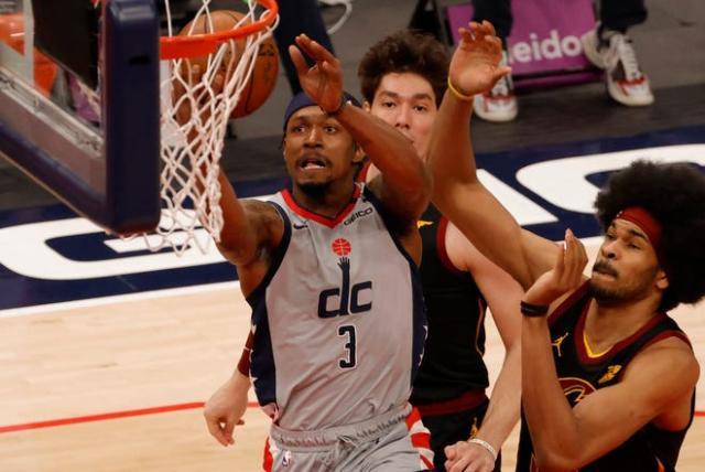 5fb8082c-a0f6-4d9c-ba37-c520ea9f1a01-2021-04-25_Bradley_Beal.jpg